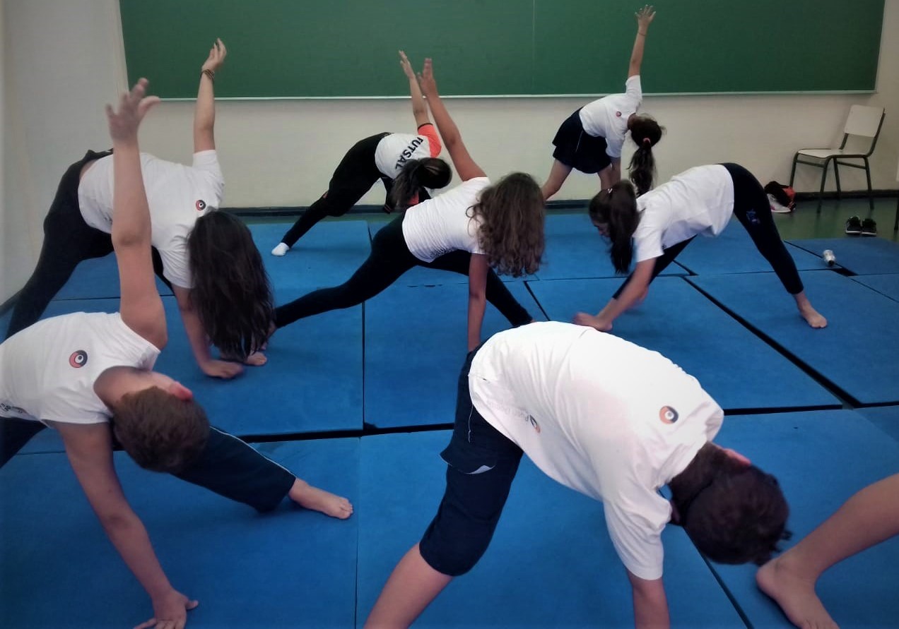 Yoga para crianças e adolescentes - concentração e auto-conhecimento: benefícios da prática